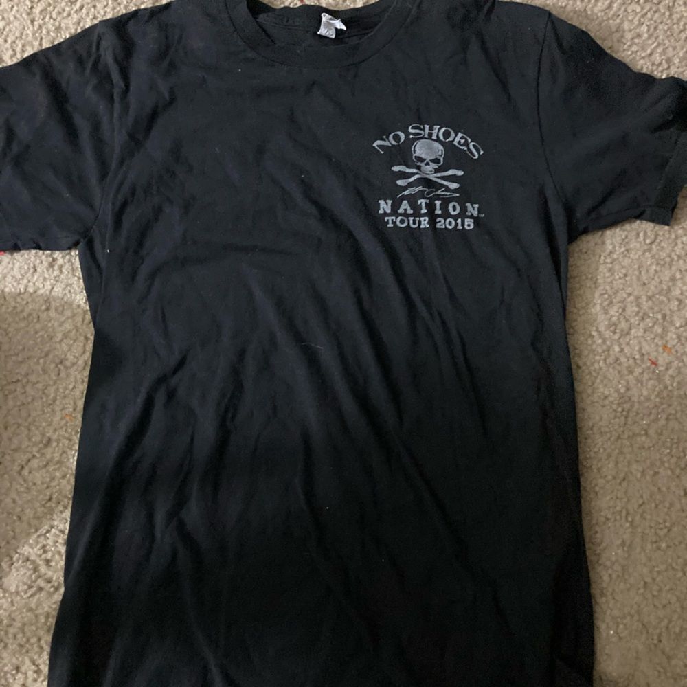Kenny Chesney No Shoes Nation Tour 2015 Concert Music Tour Tshirt